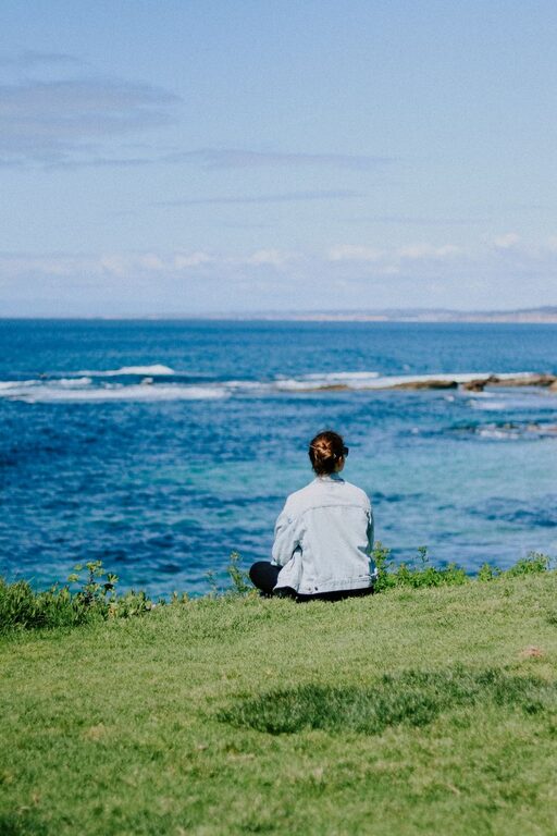 Mindful Breaks You Can Take in Five Minutes